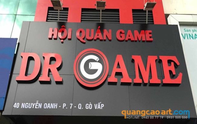 Phần chữ nổi bảng hiệu Alu tuy rất đẹp nhưng lại không thể tận dụng cho những lần sử dụng sau