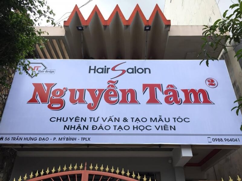 Mẫu bảng hiệu tiệm tóc Nguyễn Tâm