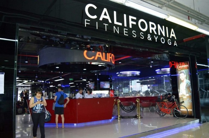 Mẫu bảng hiệu yoga Fitness & Yoga California