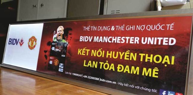 Nếu bạn đang tìm kiếm một hình thức in ấn giá cả phù hợp và sử dụng lâu dài thì in hiflex hoàn toàn phù hợp
